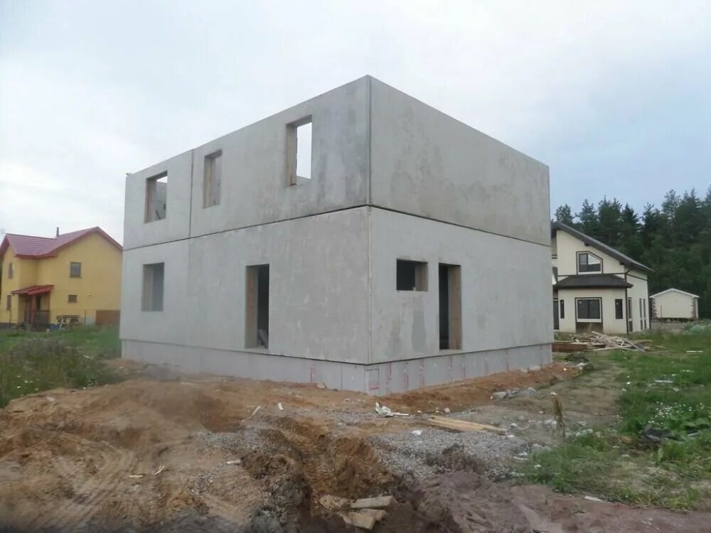 Частный дом из жби панелей. Коттедж из жби панелей. Домик из жби панелей. Домик из жби панелей. Коттедж из жби панелей.