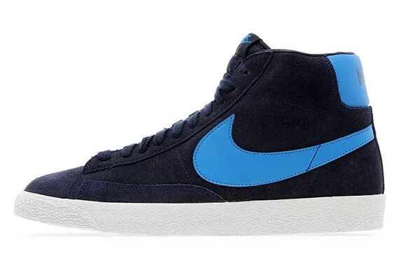 Черно синие найки. Nike Blazer Mid синие. Nike Blazer черно голубые. Nike Blazer Mid Black. Блейзеры 2 найк.