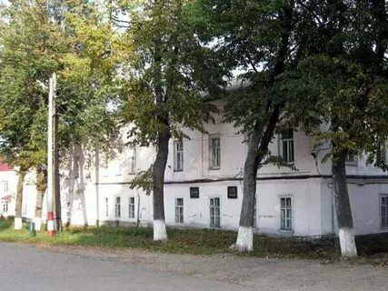 Дом красные баки