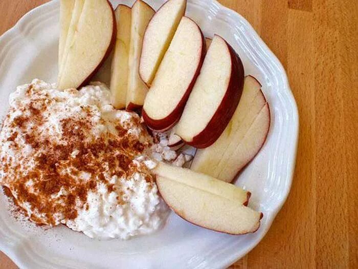 Творог с корицей. Творог с корицей. Творог с корицей для похудения. Рисовая каша. Творог с корицей для похудения.