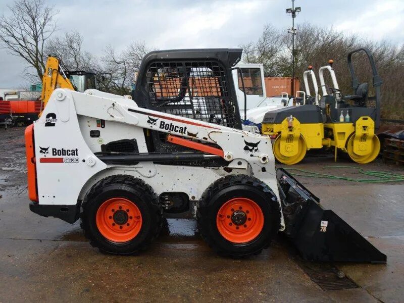 Bobcat s630. Погрузчик Bobcat s630. Мини погрузчик Bobcat s630. Мини-погрузчик Bobcat s 630 Бобкэт. Bobcat s 630 габариты.