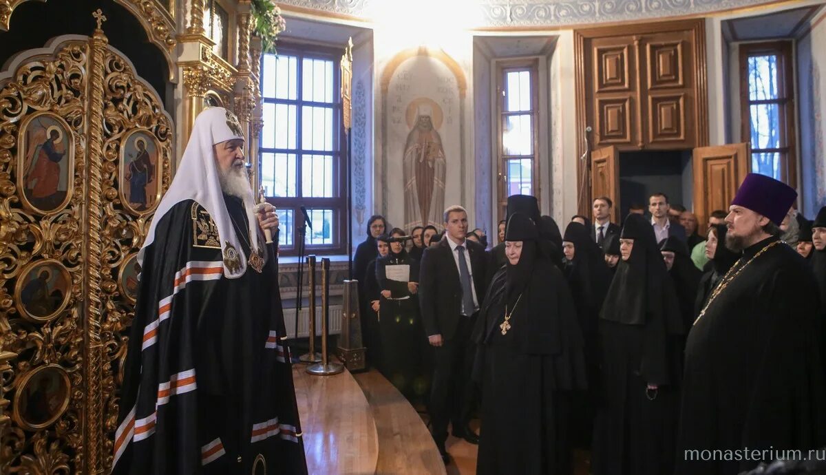 Какое название получила передача монастырских