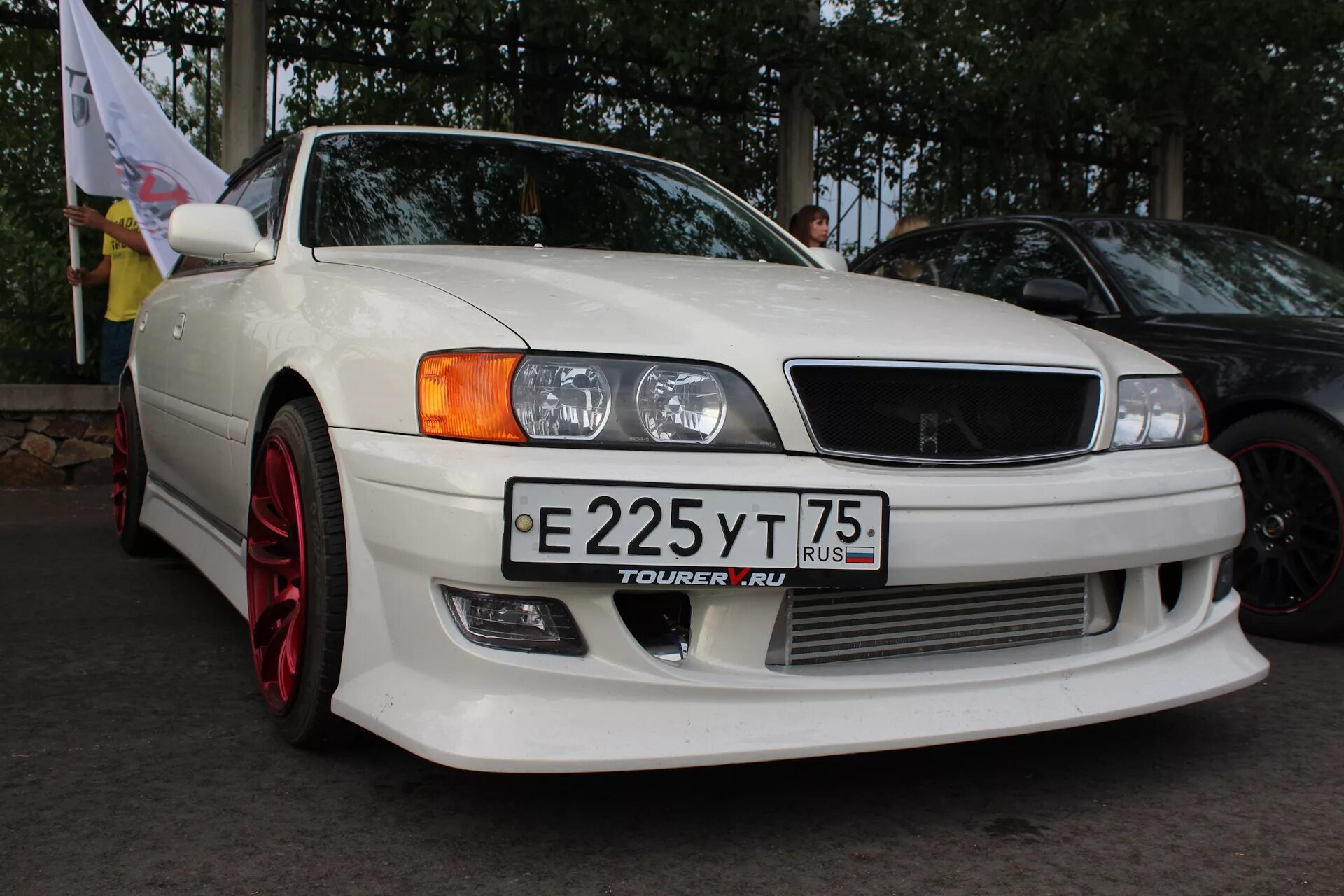 Продажа тойота чайзер. Chaser jzx100. Toyota Chaser 100. Toyota Chaser JZX. Чайзер jzx100.