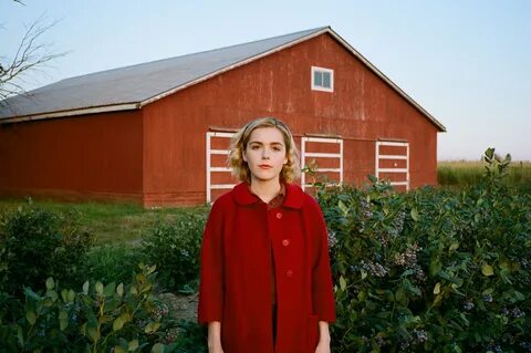 2560x1700 Resolution Kiernan Shipka Photoshoot 2019 V Man Chromebook Pixel Wallp