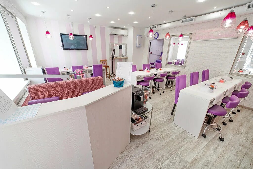 студия красоты черника. интерьер маникюрного кабинета. интерьер маникюрного салона. S nails савеловская. салон magic nails менделеевская.