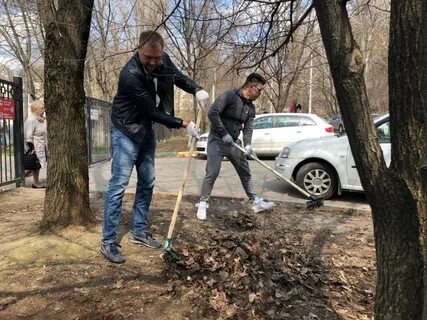Глава принял участие в субботнике