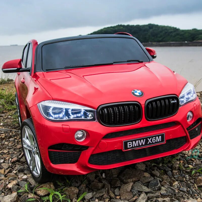 Электромобиль bmw x6. Bmw x6m white. Электромобиль barty bmw x6m двухместный. Бмв х6 машинка на аккумуляторе. Детский электромобиль бмв х6.