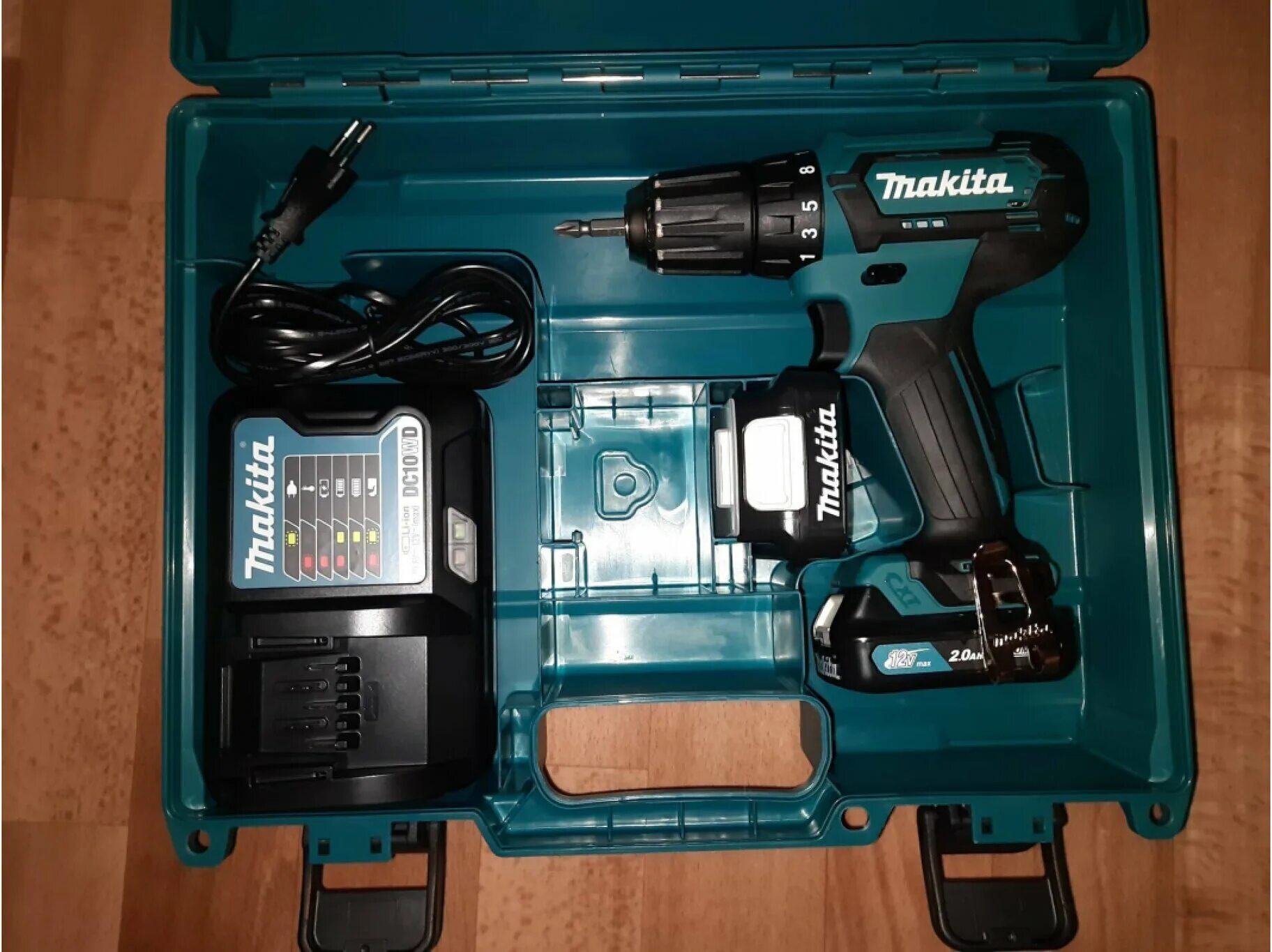 Makita 333dwae. Аккумуляторная дрель-шуруповерт Makita df333dwae. Аккумуляторная дрель шуруповерт Makita ddf333dwae. CXT df333dwae. Makita df333