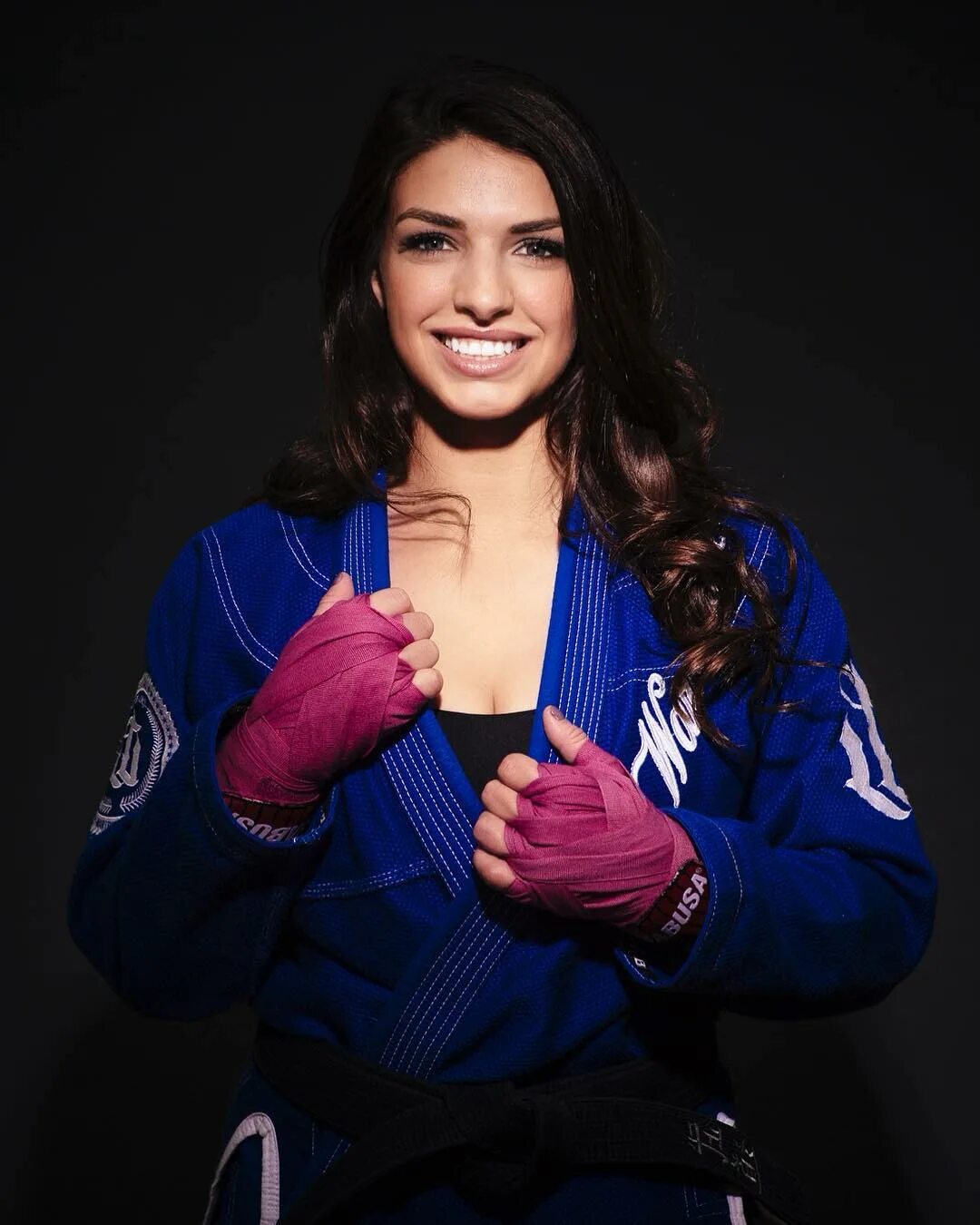 Дерн боец. Маккензи дерн инстаграм. Маккензи дерн боец. Дерн боец. Маккензи боец юфс.