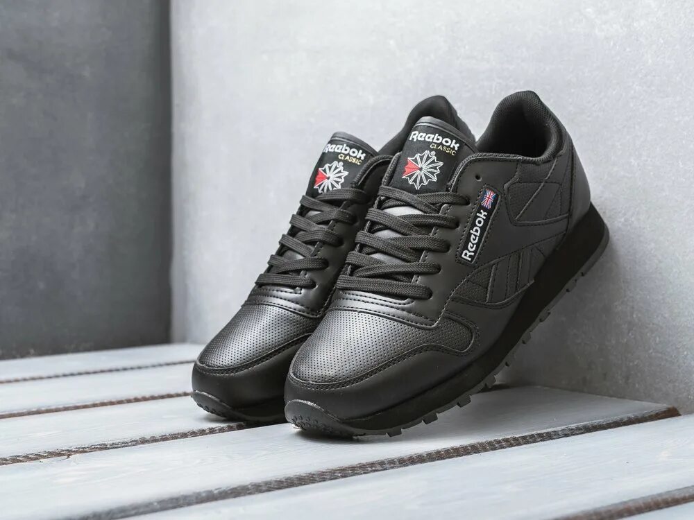 Reebok Classic with fur Black. Reebok Classic Black. Reebok Classic Leather High Black (40-45). Кроссовки Reebok Classic Leather Black.