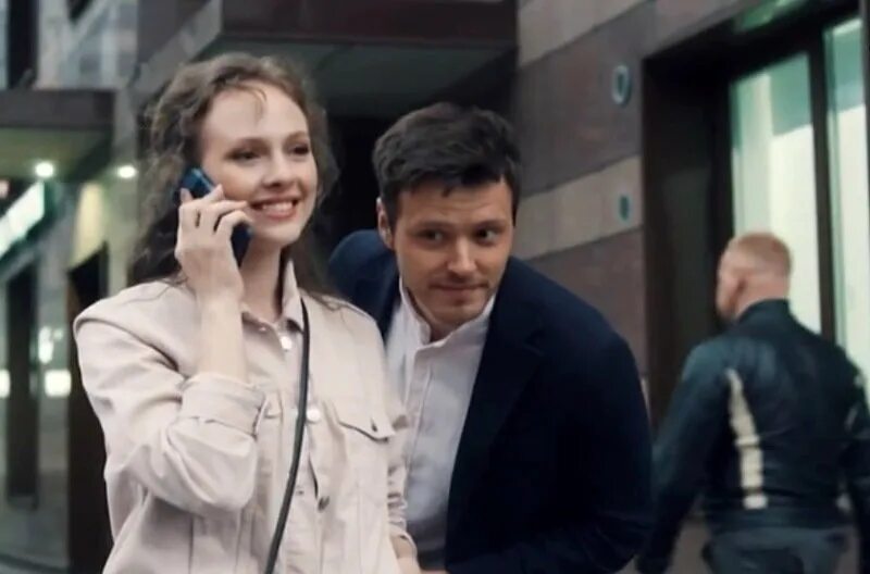 Танцы на песке (мини–сериал 2020). Пляски у костра. Танец пески времени. Девушки красивые песчаная тьма танец песок сахара. Танцы на углях танцы на песке.