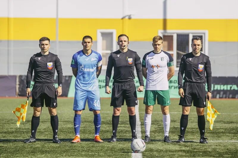 149 0 футбольный матч. 23 00 футбол. Liverpool 2023. Бавария 23 0. Стадион химик дзержинск.