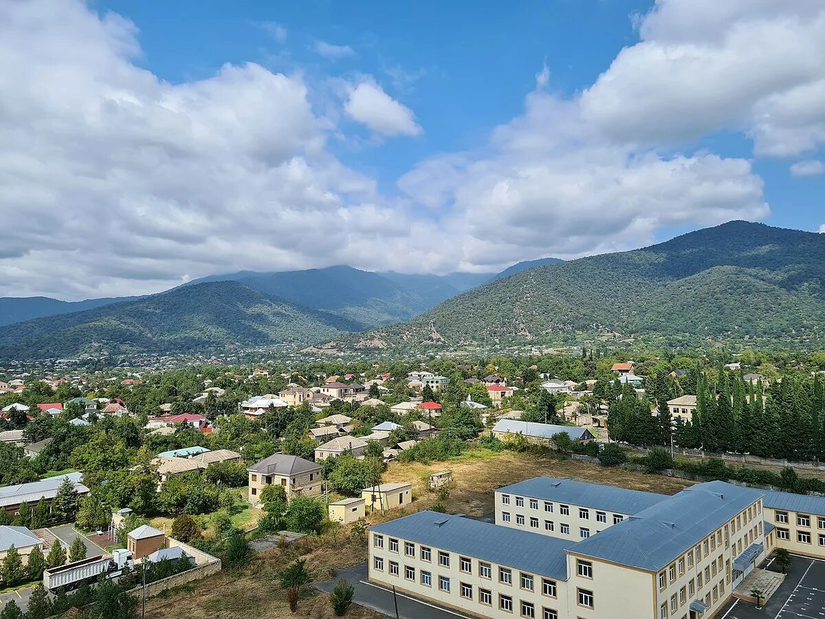 Азербайджан город балакан. Село пуштатала азербайджан. Погода белоканы азербайджан. Погода белоканы азербайджан. Город белокан.