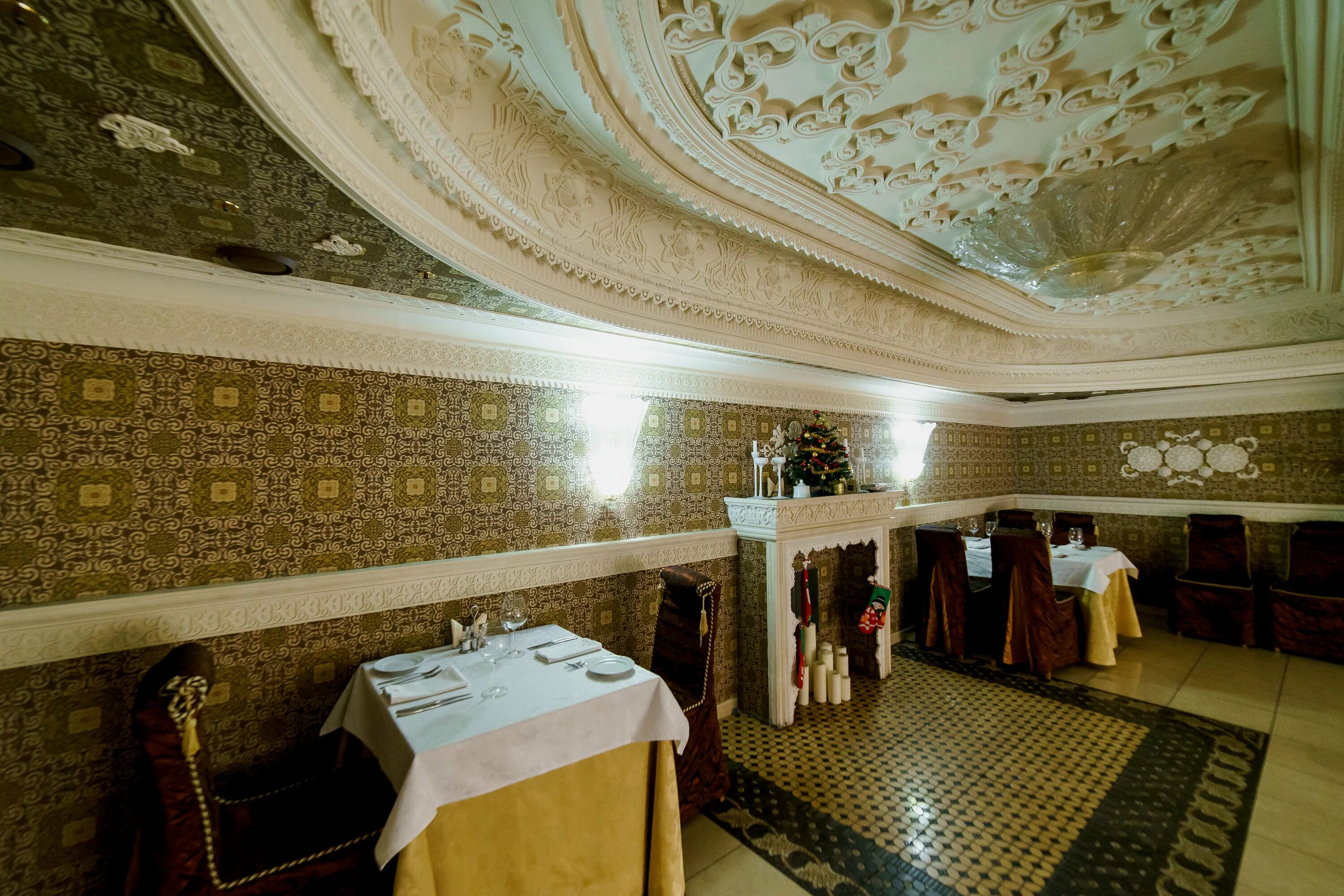 Ресторан купеческий вологда добролюбова. Купеческий ресторан пенза. Ресторан купеческий нижний новгород. Ресторан купеческий телефон. Ресторан купеческий телефон.