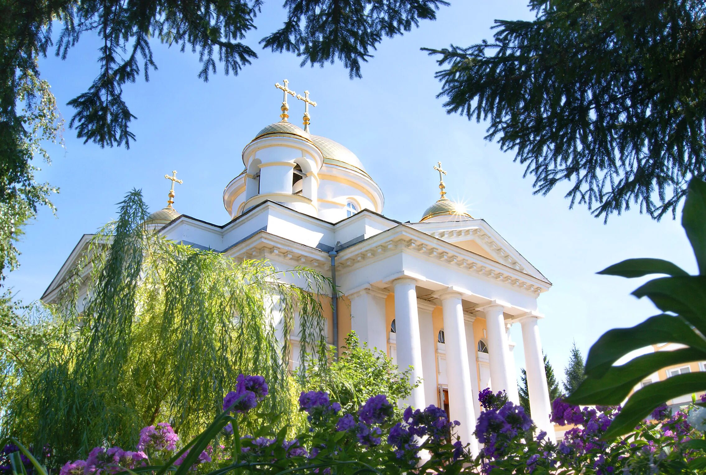 Христорождественский храм волжский. Храм рождества христова в поселке волжский самарской области. Христорождественский храм волжский. Царевщина самарская область церковь. Храм рождества христова самара.