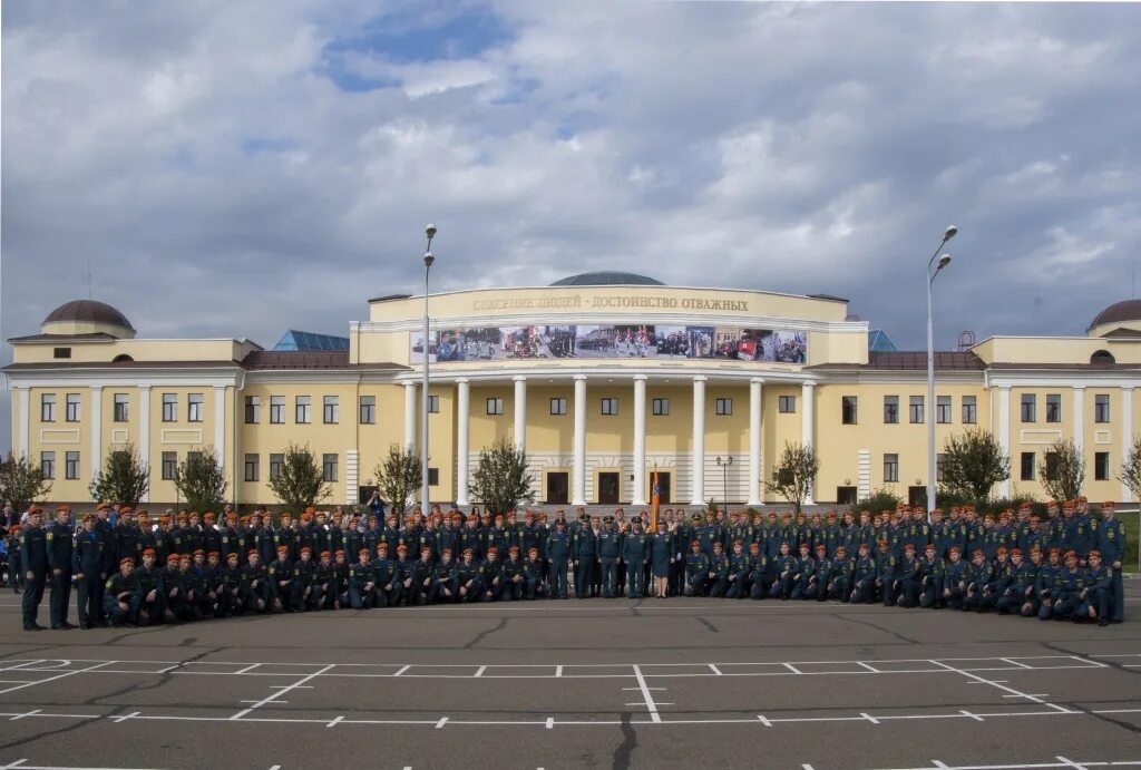 Сайт мчс железногорск красноярского. Сибирская пожарно-спасательная Академия МЧС России. СПСА Академия Железногорск. Сибирская спасательная Академия г Железногорск. Академия МЧС Железногорск.