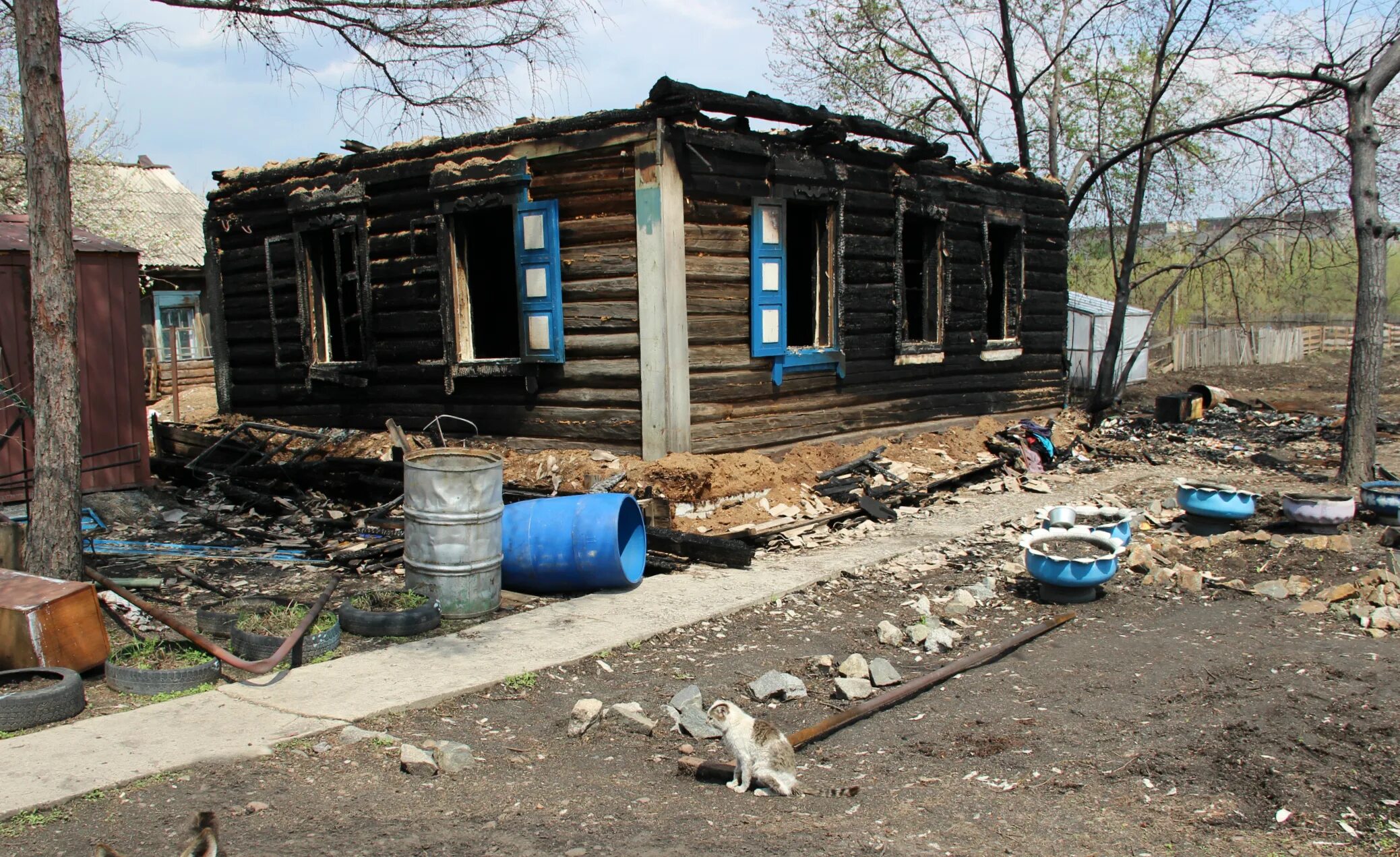 бывший потерял свой дом