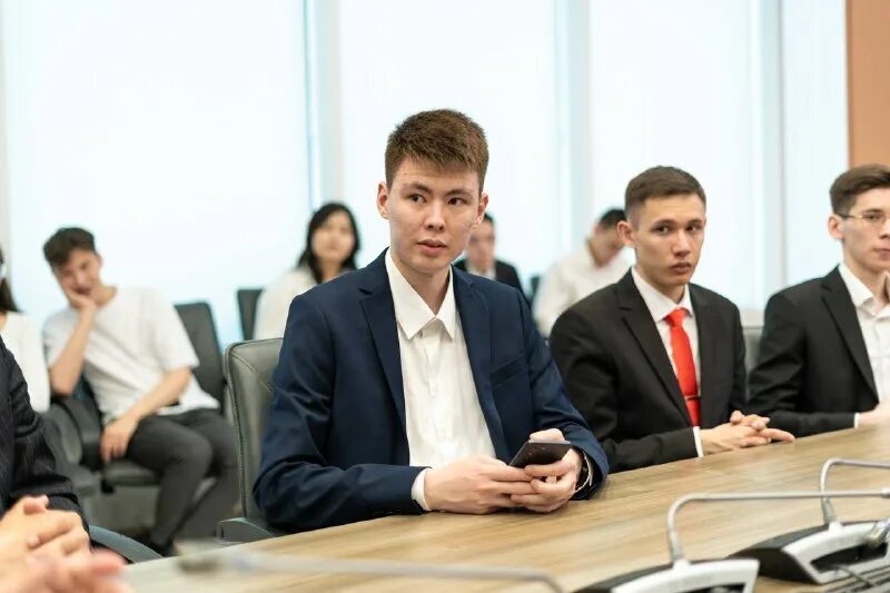 игхту. студенческое правительство. студенческое правительство. студенческое правительство. студенческое правительство игхту логотип.