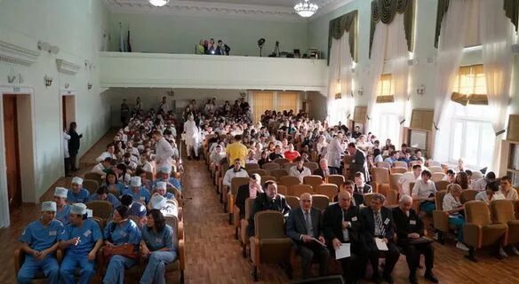 Двгму хабаровск здание. Дальневосточный государственный университет хабаровск. Мединститут здание хабаровск. Хабаровский медицинский университет проходной. Дальневосточный медицинский университет.