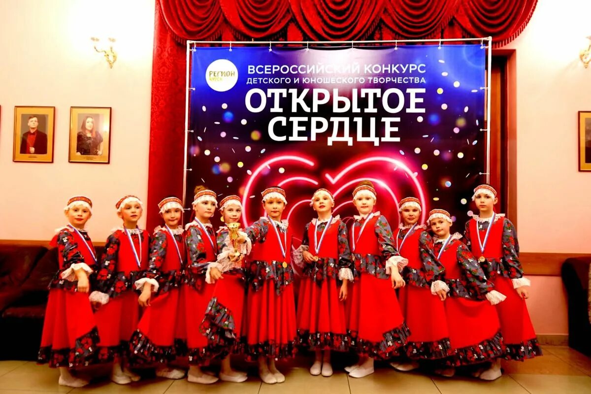 сайт дворец пионеров и школьников. сайт дворец пионеров и школьников. дворец пионеров и школьников им крупской челябинск. торец ионеро красноярск. дворец пионеров.