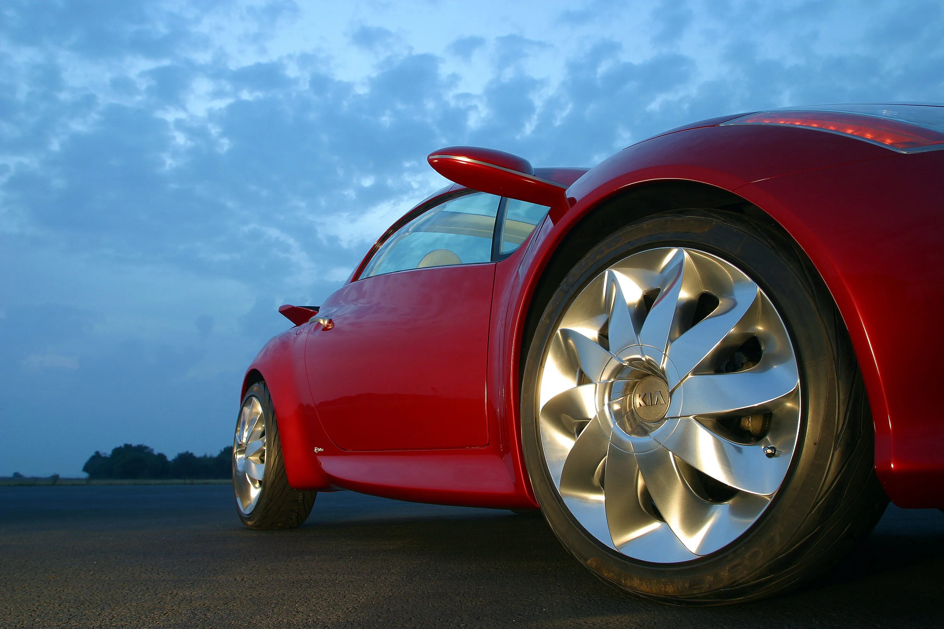 Сборник 100 хитов. Maserati quattroporte wheels r18. Самые дорогие диски на авто. Включи машина диск. Текстура автомобильного диска.