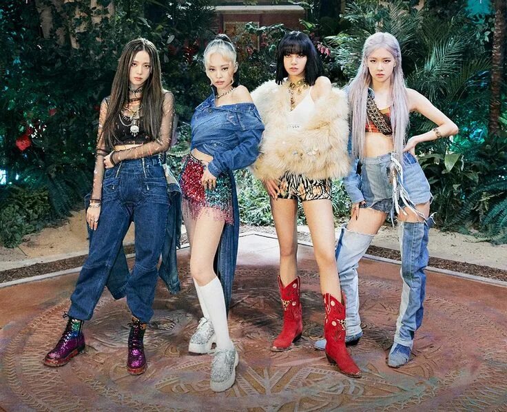 Хау лайк зет блэк. Группа блэк пинк. группа blackpink 2025. блэк пинк 2025 группа. блэк пинк 2025.