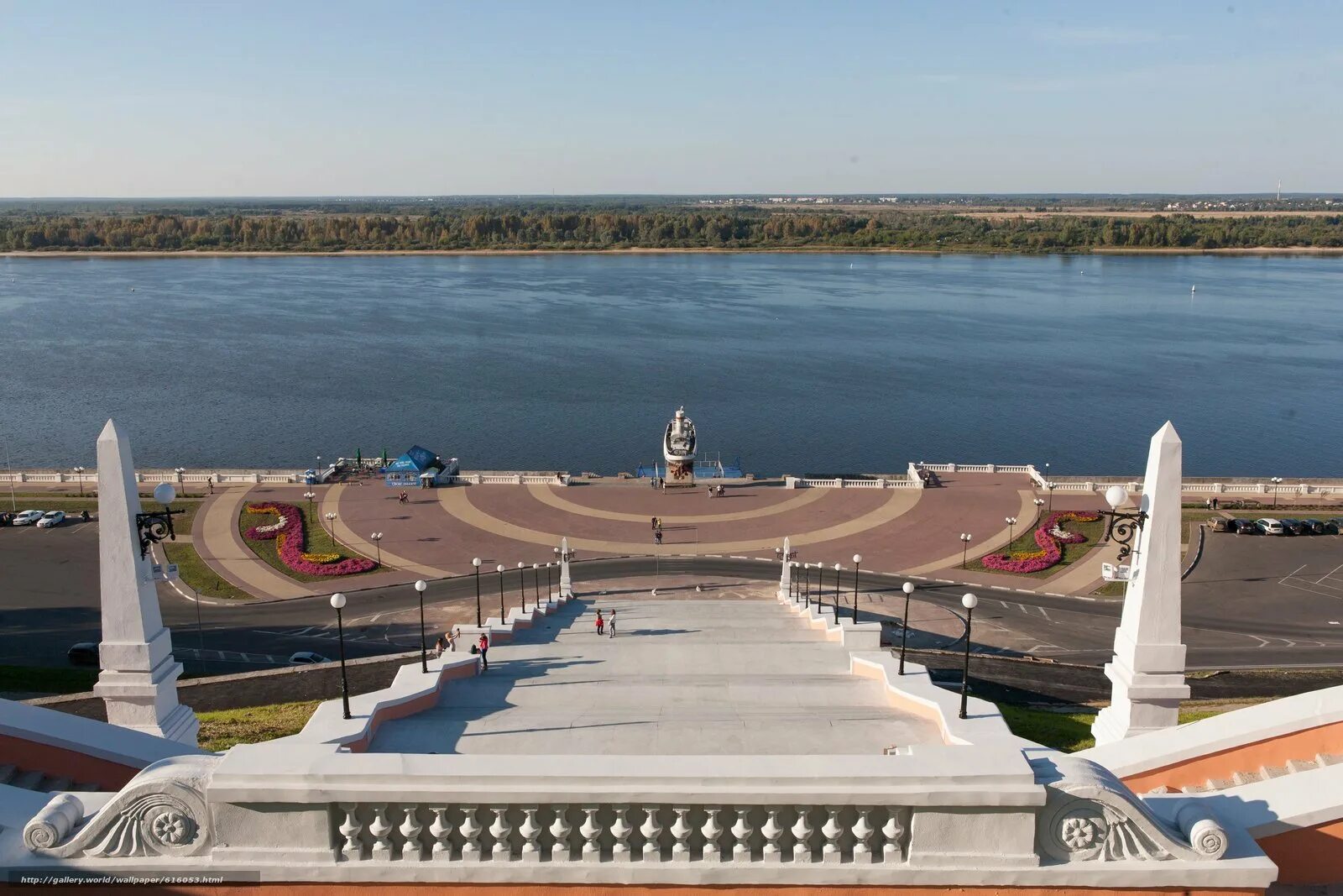 Река Волга Нижний Новгород Чкаловская лестница. Чкаловская лестница Нижний Новгород. Нижний Новгород набережная Чкаловская лестница. Нижний Новгород набережная Волги. Чкаловская набережная нижний