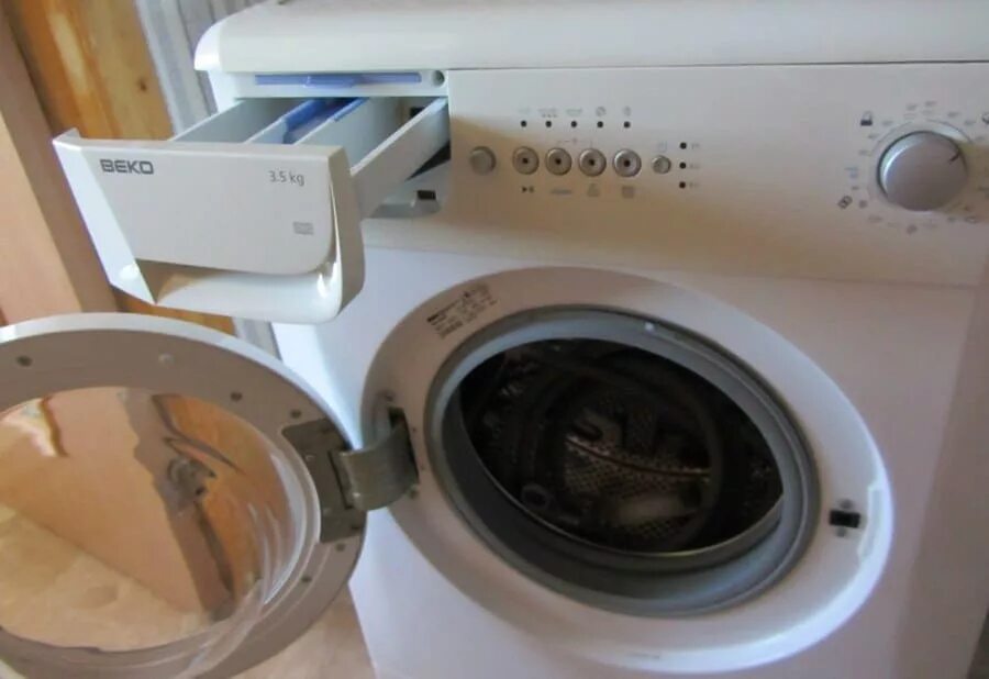 Запуск стиральной машины beko. Стиральная машина beko wkd 24560. Стиральная машинка веко беко. Стиральная машина веко 3854 е. 5 кг.