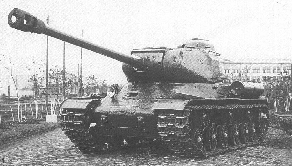 Первый ис 2. Танк ИС-2. Танки в второй мировой войне в СССР ИС 2. ИС 2 танк СССР. ИС 2 самый мощный танк второй мировой войны.