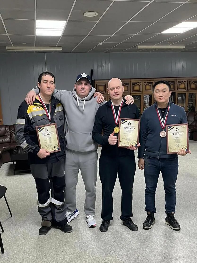 воронов вадим харампурнефтегаз. сидоров игорь николаевич харампурнефтегаз. сличный сергей вячеславович харампурнефтегаз. харампурнефтегаз губкинский. новости харампурнефтегаз.