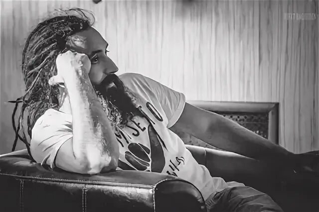 Out of my head jah. Jah far певец. МАНТАНА Jah-far. Карен Коджоян Jah-far. Jah-far фотографии.