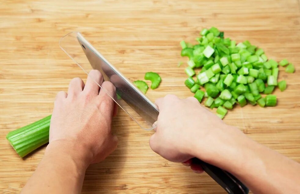 Chop vegetables. Нож для нарезки продуктов. Готовые нарезанные продукты. Огурцы нарезанные кубиками. Порезанные продукты.