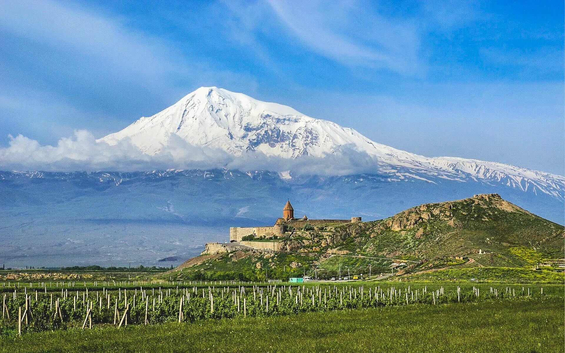 Гора Алагяз Армения. Масис Арарат Армения. Араратская Долина Армения. Гора Арарат с Араратской Долиной. Арарат находится в армении