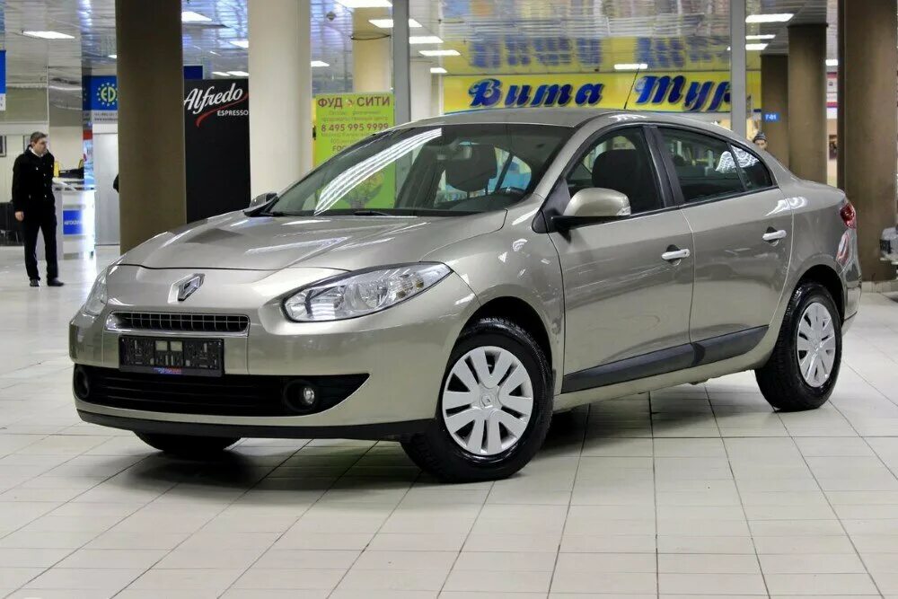 Renault флюенс. Renault Fluence 1. Renault Fluence 2009. Renault Fluence 1,6. Рено Флюенс 2012 1.6.