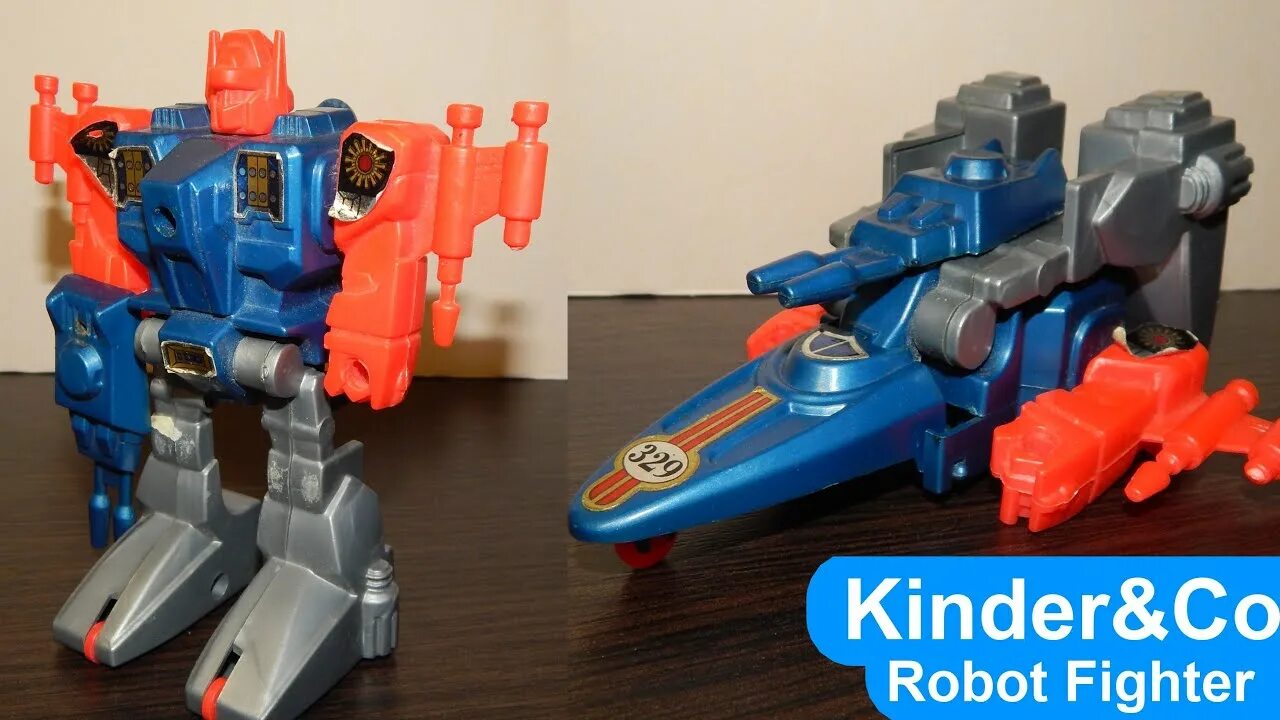 Kinder robot. Робот трансформер Robot Fighters. Киндер роботы. Трансформер истребитель. Робот из киндера.