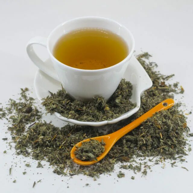 Растения для заварки. Травяной чай. Травы для чая. Лечебный чай. Отвар трав.