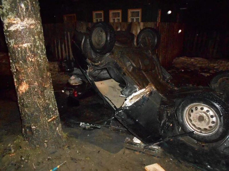 Дтп буй сегодня. Авария на трассе буй кострома. Авария в буе костромской области. Авария в буе буй кострома. Авария на буйской дороге.