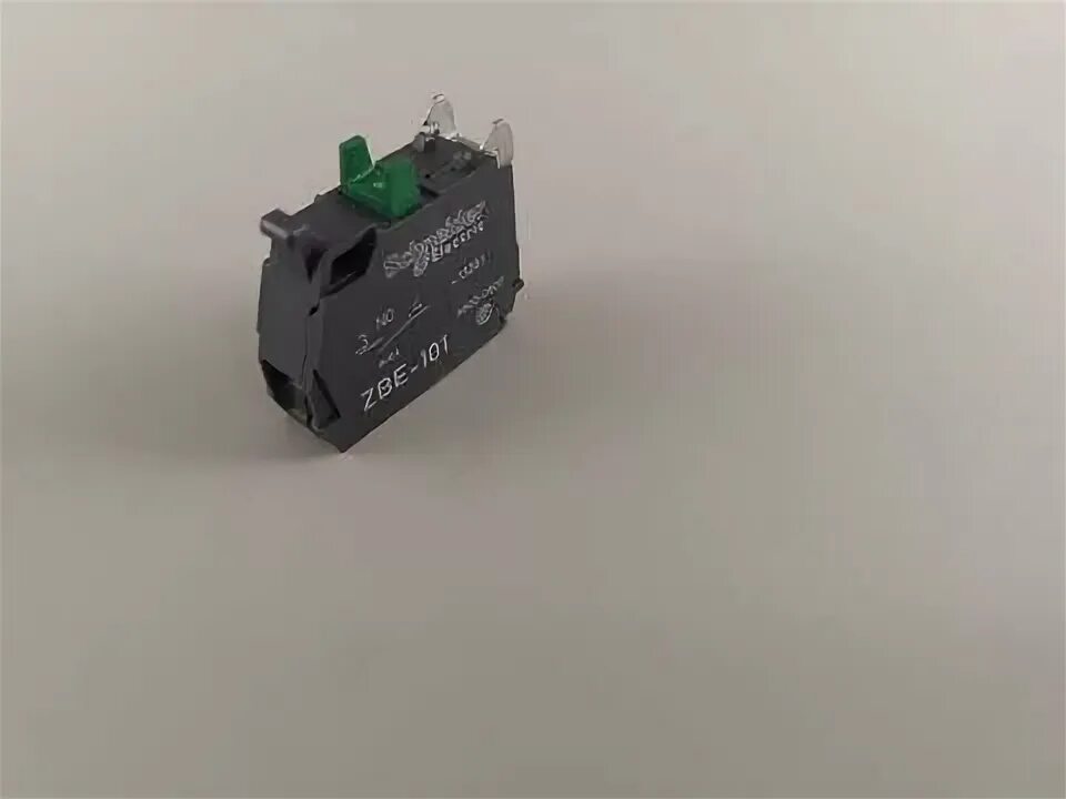 Schneider zbe 101. Контактная группа zbe-101. блок контактов schneider electric zbe 203.
