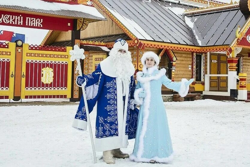 Переславль новый год. Ростов великий монастырь яковлевский зимой. Переславль новый год. Набережная переславль залесский зимой. Ростов великий зимой золотое кольцо россии.