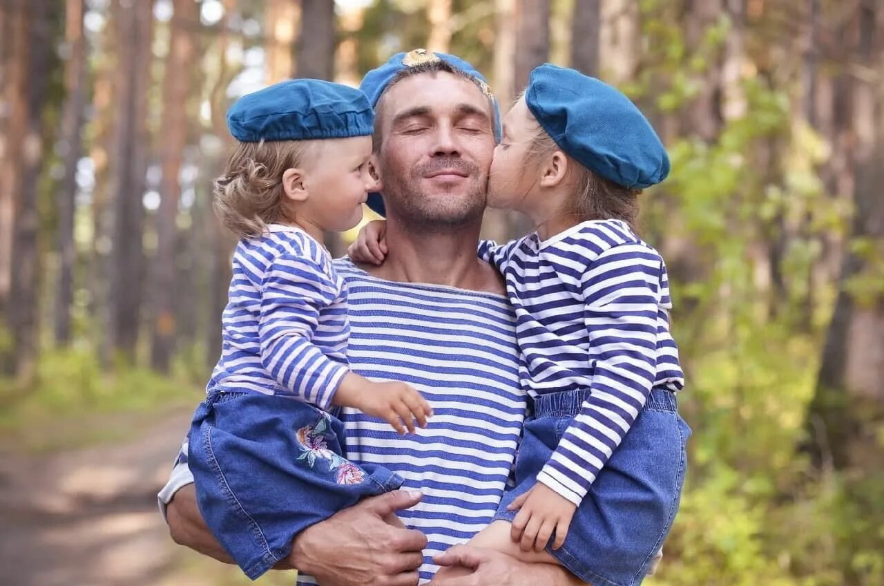 Конкурс быть отцом. Фотоконкурс ко дню отца. день отца фотосессия. фотоконкурс с папой. фотоконкурс к дню папы.