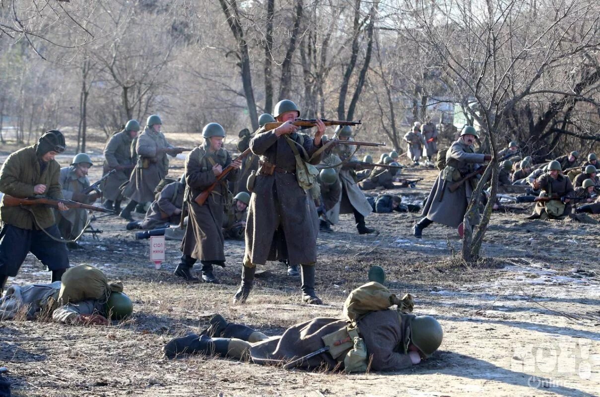 Воронеж бои идут. Реконструкция битвы за Воронеж. Битва за Воронеж. Реконструкция битва за Воронеж 2020. Военно-историческая реконструкция «бои за Воронеж».