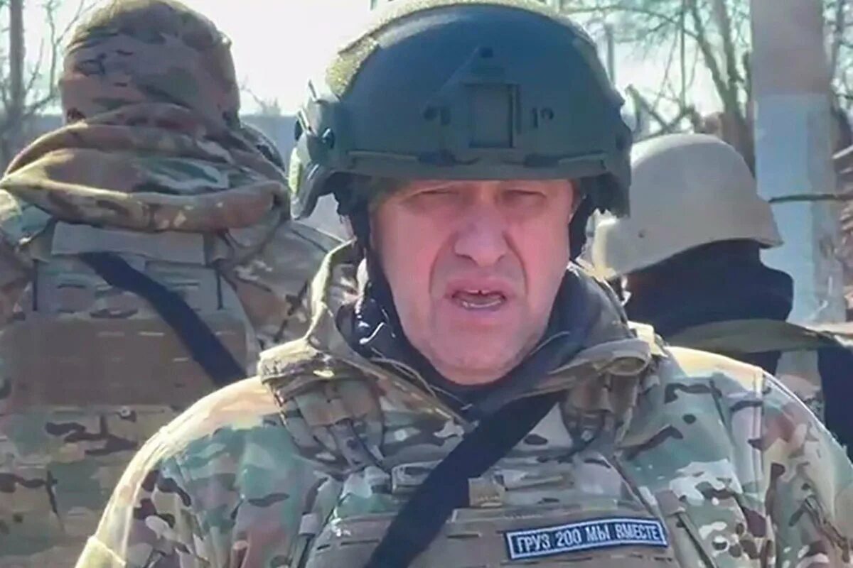 Глава чвк вагнер сейчас. Заграждения чвк вагнер. Глава чвк вагнер сейчас. Глава чвк вагнер сейчас. Евгений пригожин.