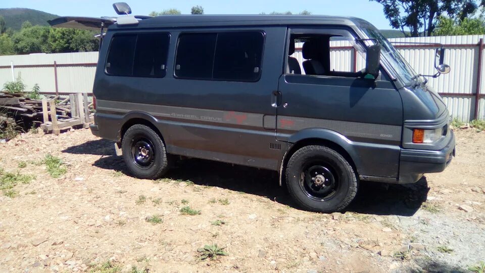 Бонго тюнинг. Mazda bongo лифт. мазда бонго на бездорожье. мазда бонго лифт кузова. тюнингованная мазда бонго.
