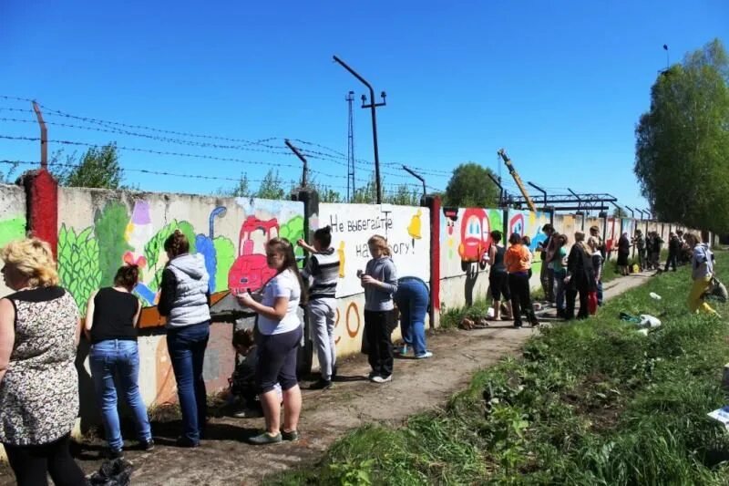 Посёлок Красногвардейский Свердловской области Артемовский район. Поселок Красногвардейский. Красногвардейский (Артёмовский городской округ). Школа 14 Красногвардейский Артемовский.