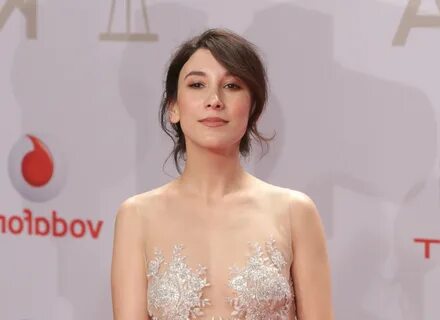 Сибель Кекилли (54 фото) .