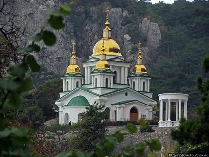 Храм архистратиг