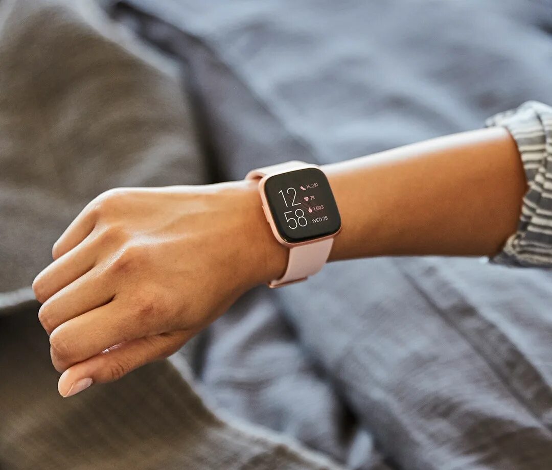 Fitbit Versa 2. Смарт часы Fitbit. Fitbit Versa. Смарт часы Фитбит
