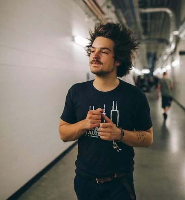 Обложка трека s l o w e d // stolen dance. Антонио грегор milky chance. Milky chance stolen dance. Milky chance stolen перевод. Клеменс ребайн.