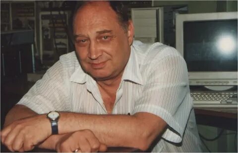 Сандалов