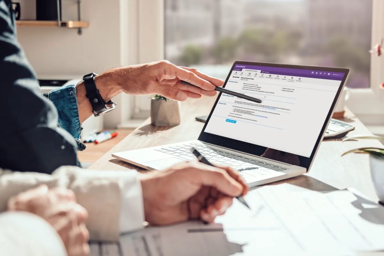 Computer software application. Программное обеспечение для чиновников. application software. software app. computer application technology.